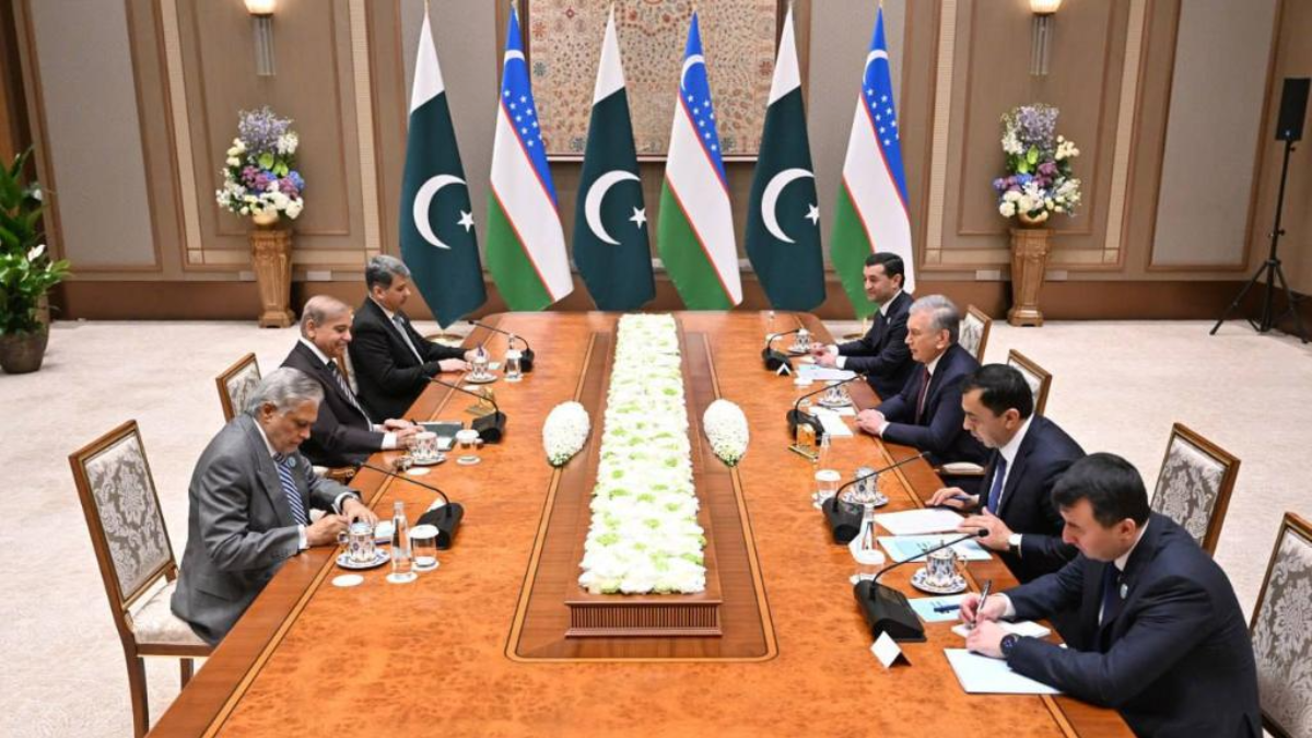 Pakistan and Uzbekistan Bilateral Discussion