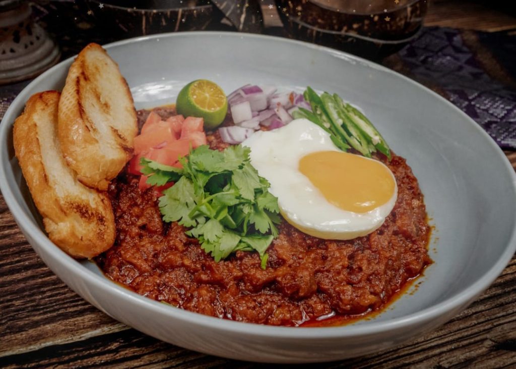 Permata, Kacang Pool
