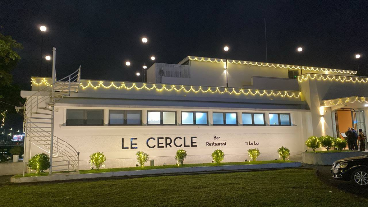 A Serendipitous Evening at Le Cercle Sportif de Hue