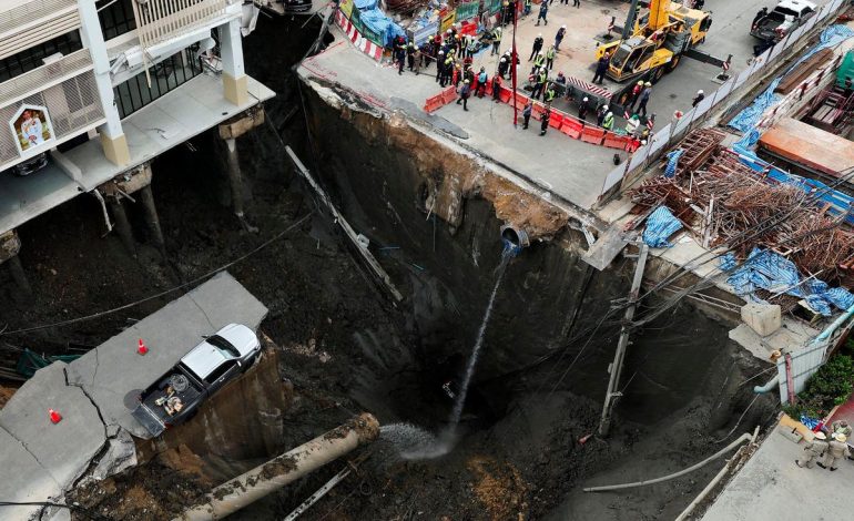 50-metre-deep Sinkhole Emerges In Bangkok