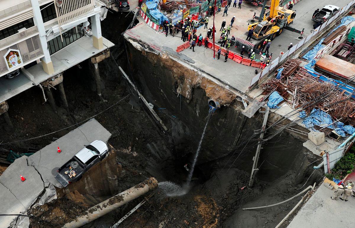 50-metre-deep Sinkhole Emerges In Bangkok
